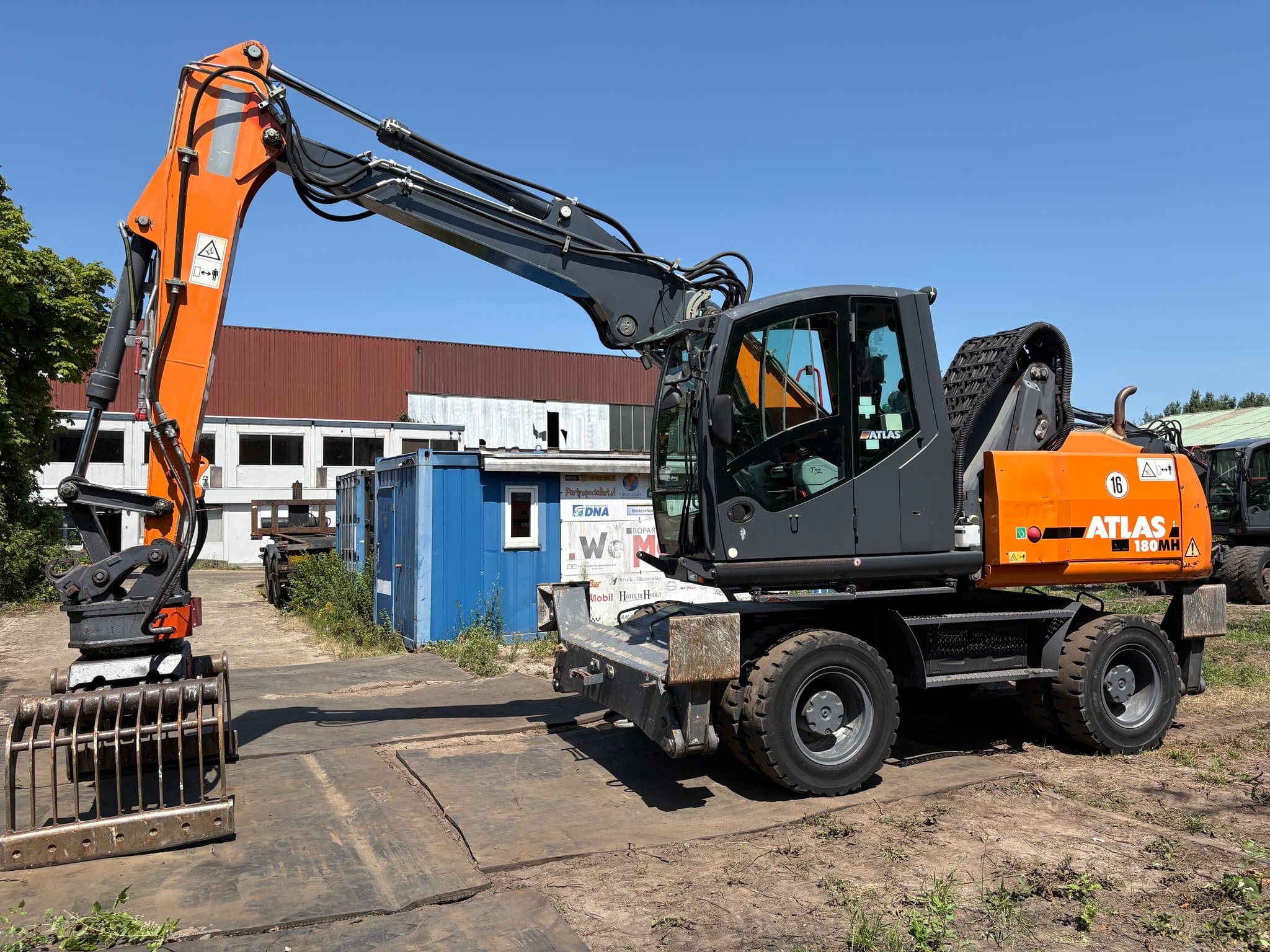 Gebruikte machines met vertrouwen gekocht.